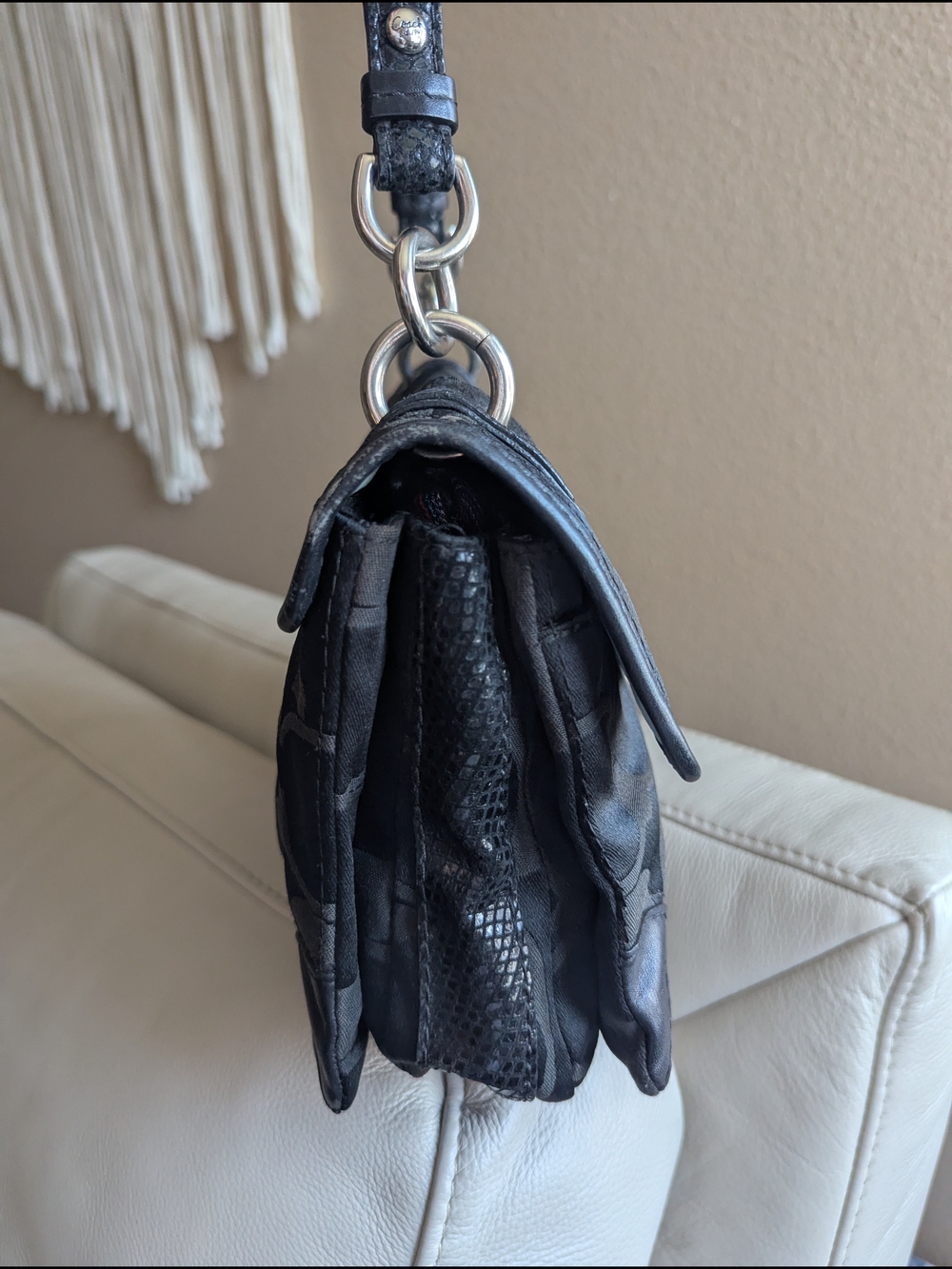 VINTAGE Coach Peyton Signature Flap Shoulder - Picture 4 of 14